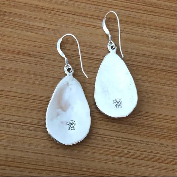 $62Navajo Running Bear Native American Estate EarringsSterling SilverRB 92
